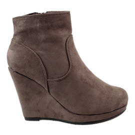 Suede Boots On Wedge 122D Ruskea