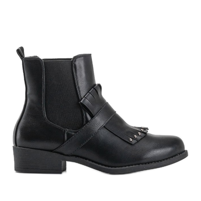 Mustat korkokengät 1812