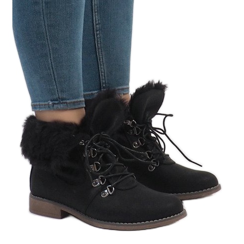 Mustat, eristetyt turkis saappaat B9816-KB