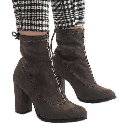 Vihreät mokkanahkaiset nilkkurit C-7179-pylväässä