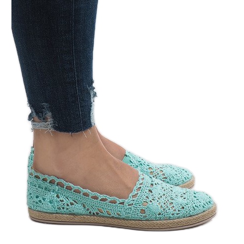 Vihreät lenkkarit, joissa on pitsiä JX57P