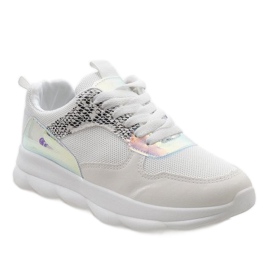 Valkoiset muodikkaat urheilukengät W-3097 valkoinen