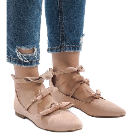 Vaaleanpunaiset ballerinat G-47-jousilla vaaleanpunainen