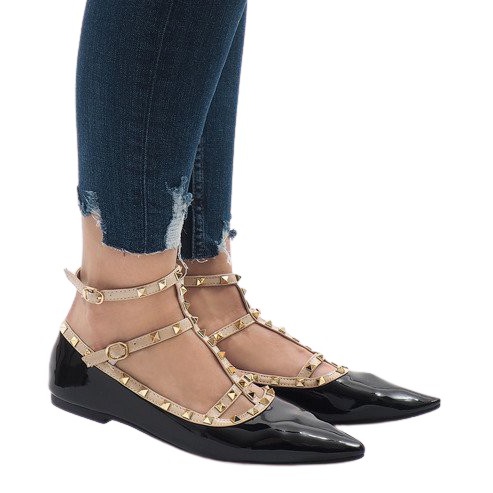 Mustat lakatut ballerinat 127-12