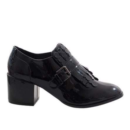 Mustat lakatut korkokengät PZY-02