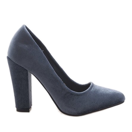 Harmaat veluuripumput pilarissa 91603-1