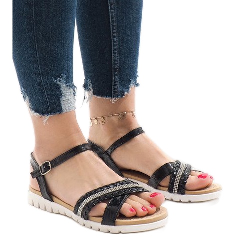 Mustat sandaalit paljeteilla G-515-01