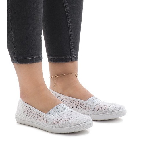 1148-Y valkoiset pitsitossut valkoinen