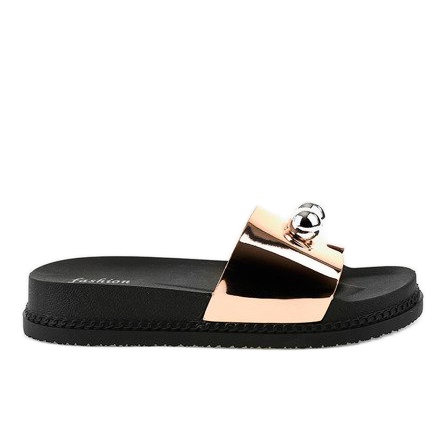 Vaaleanpunaiset tossut palloilla 1819 vaaleanpunainen