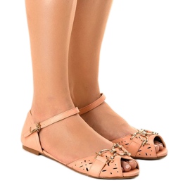 Vaaleanpunaiset sandaalit GF-180-soljella vaaleanpunainen