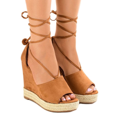 Ruskeat kiilakengät Sandaalit F35-18