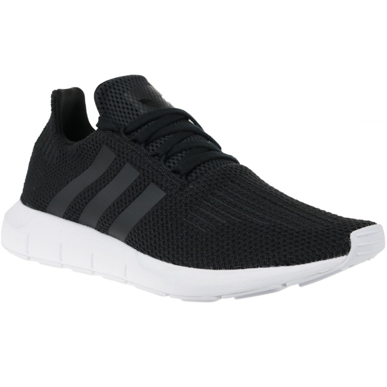 Kengät adidas Swift Run M B37726 musta