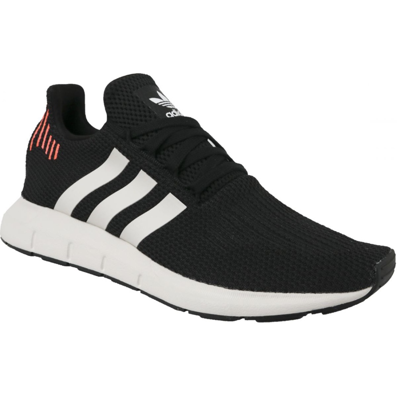 Kengät adidas Swift Run M B37730 musta