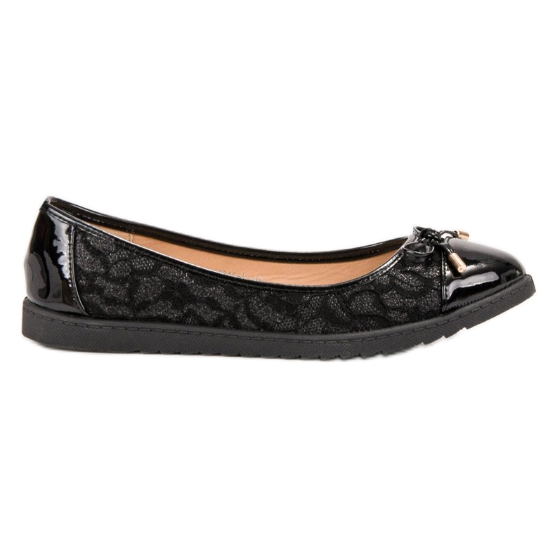 Super Me Mustat ballerinat