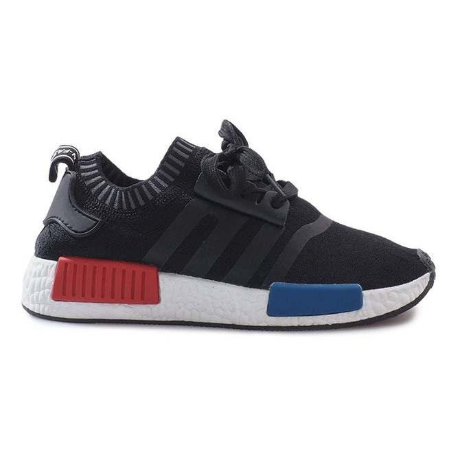 Lydien mustat urheilukengät