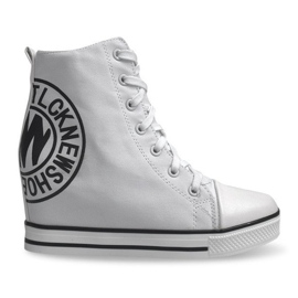 Valkoiset lenkkarit kiilassa DD7010-2 valkoinen