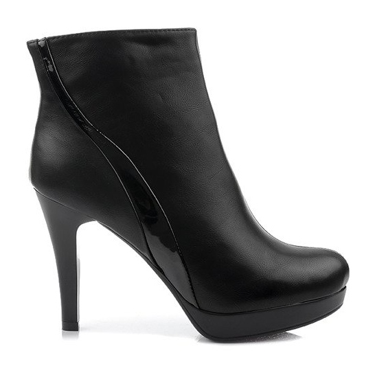 Saappaat korkokenkävetoketjulla 1301-98 musta