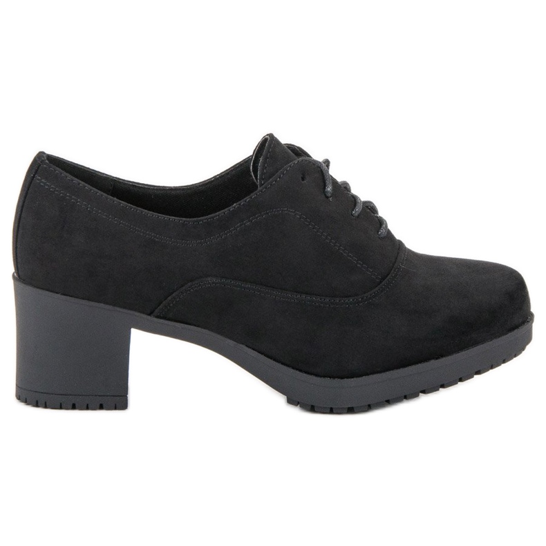 Primavera Pitsitossut postissa musta