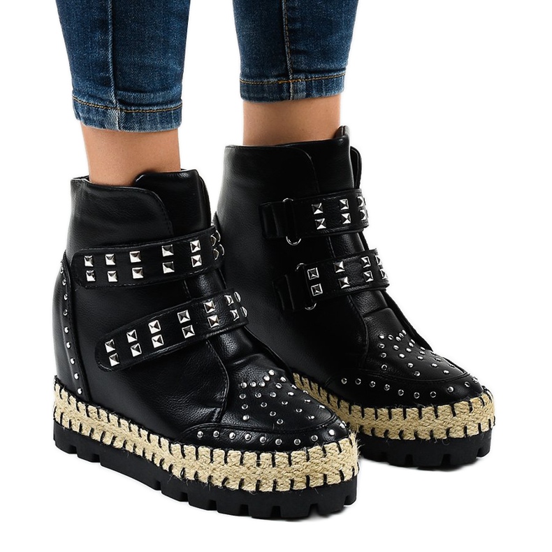 Mustat naisten trapper-nilkkurit AJ-546