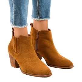 Kamelin mokkanahkaiset nilkkurit SA-3338-pylväässä ruskea