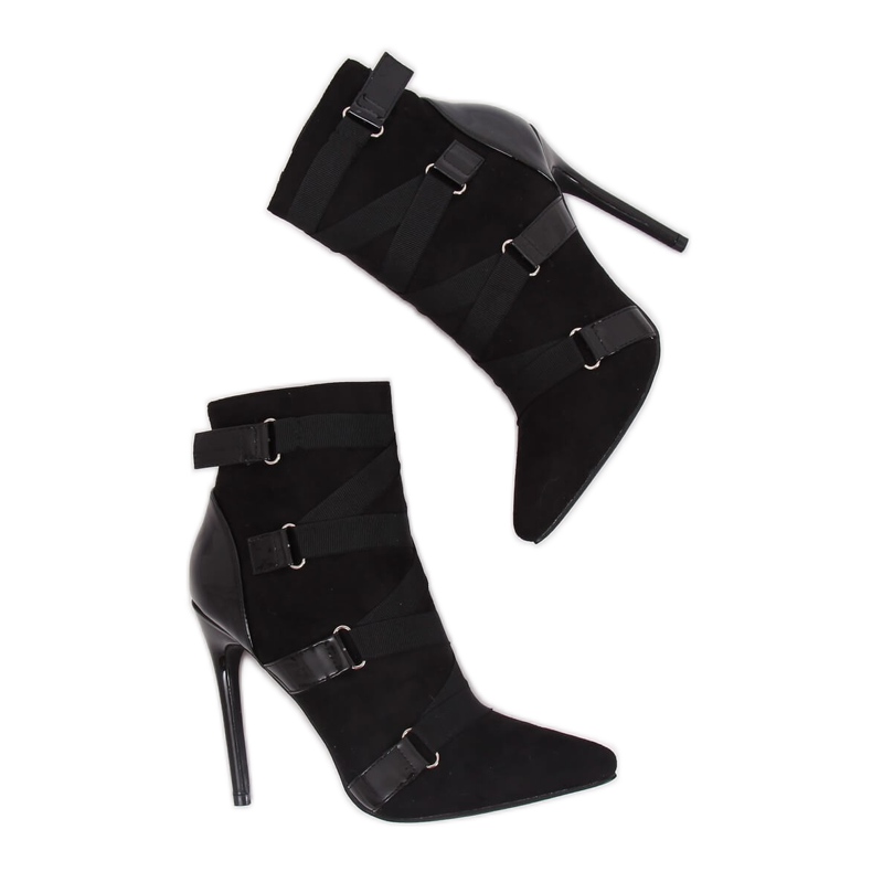 Mustat saappaat nastalla mustalla BKKX1150 musta