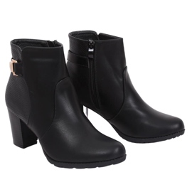 Mustat korkokengät F168 Musta