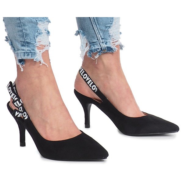 Love Paris -musta korkokengät sandaalit