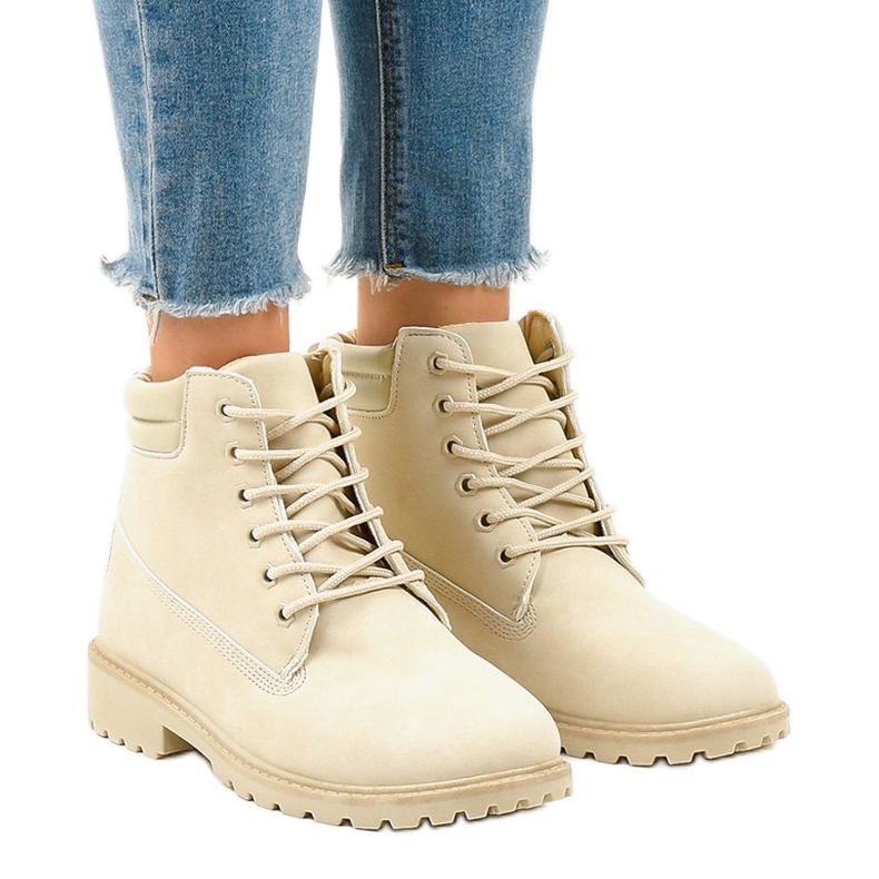 Beige vaelluskengät ilman eristystä W-3033