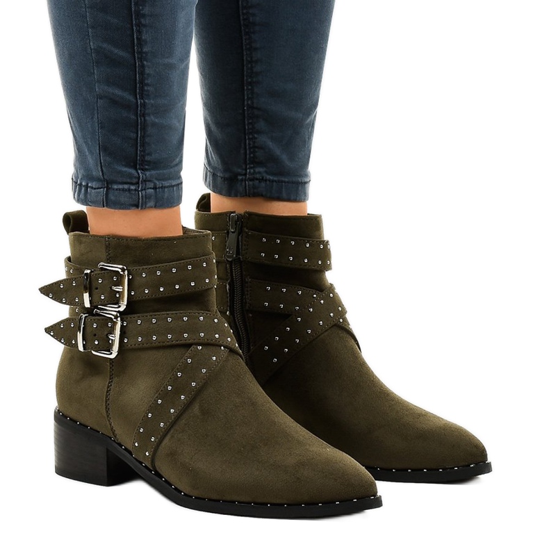 Vihreät mokkanahkaiset nilkkurit T172 -pylväässä