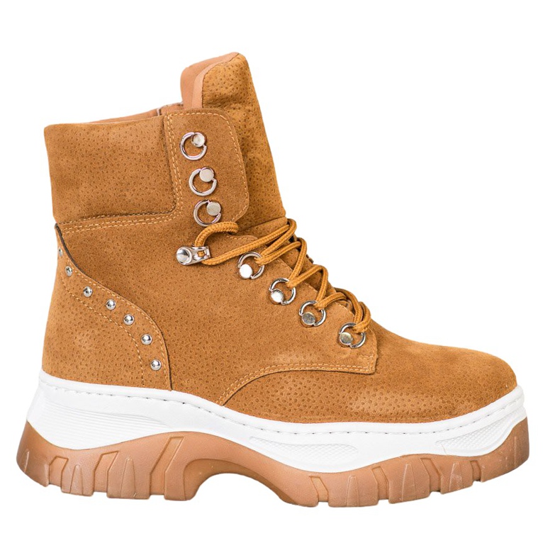 Seastar Trappers alustalla ruskea