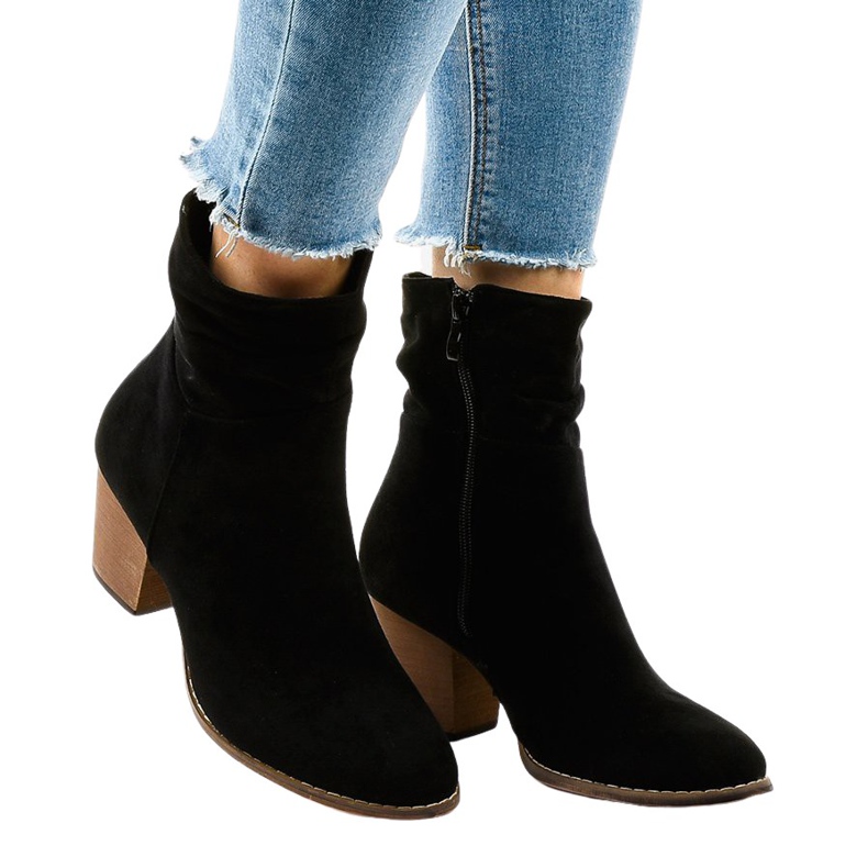 Mustat mokkanahkaiset cowboy -saappaat E2250