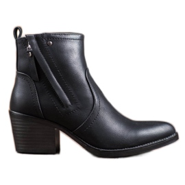 J. Star Mukavat saappaat pylväässä musta