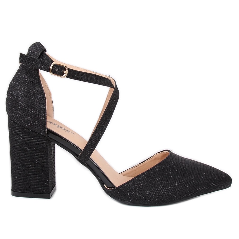 Pumput mustalla pylväällä NC951 Black