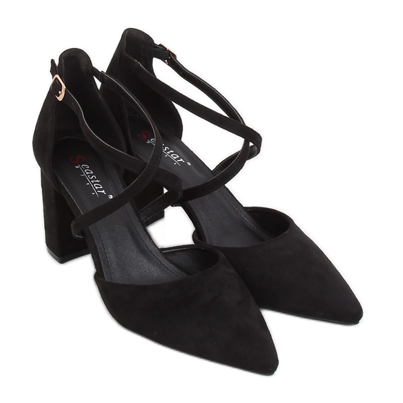 Pumput mustalla pylväällä LE069P Musta