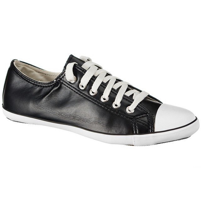 Klassiset lenkkarit 001 musta