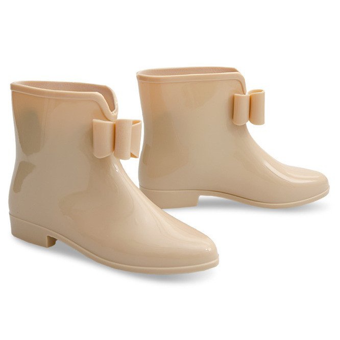 Wellington -saappaat, joissa rusetti 502A Beige