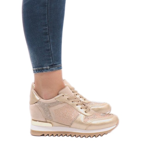 Kultaiset lenkkarit kiilassa G-125 kultainen