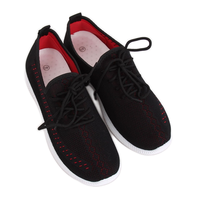 Musta MG1517 Mustat urheilukengät