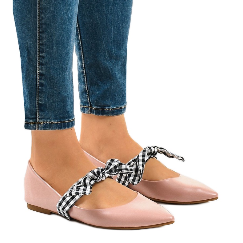 Vaaleanpunaiset ballerinat, joissa jouset NK07P vaaleanpunainen