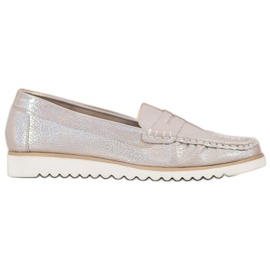 Sergio Leone Loaferit alustalla beige