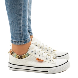 Klassiset valkoiset tennarit W11 valkoinen