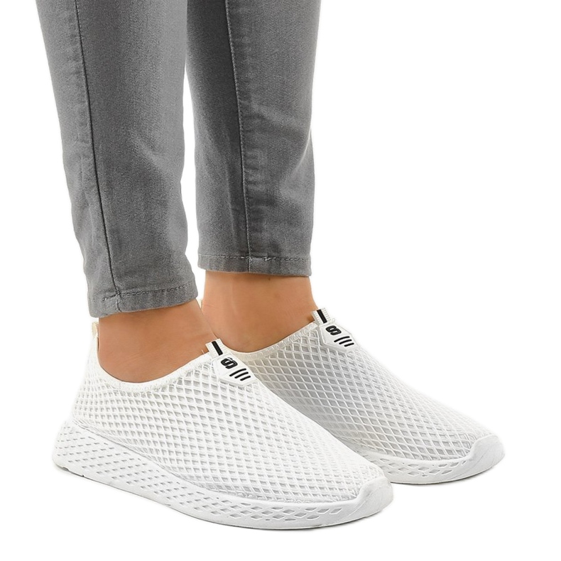 Valkoiset naisten urheilukengät SJ1890-3 valkoinen