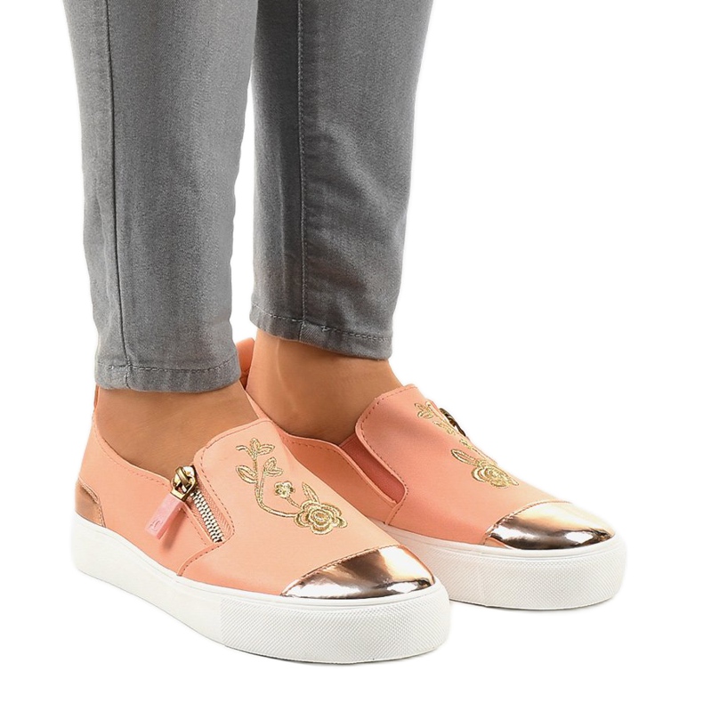 Klassiset vaaleanpunaiset lenkkarit A-89 vaaleanpunainen