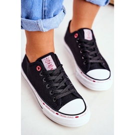 Cross Jeans Naisten mustat lenkkarit, verkko FF2R4015C