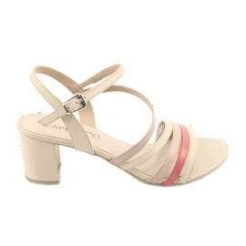 Caprice-sandaalit naisten kengät 28304 beige punainen