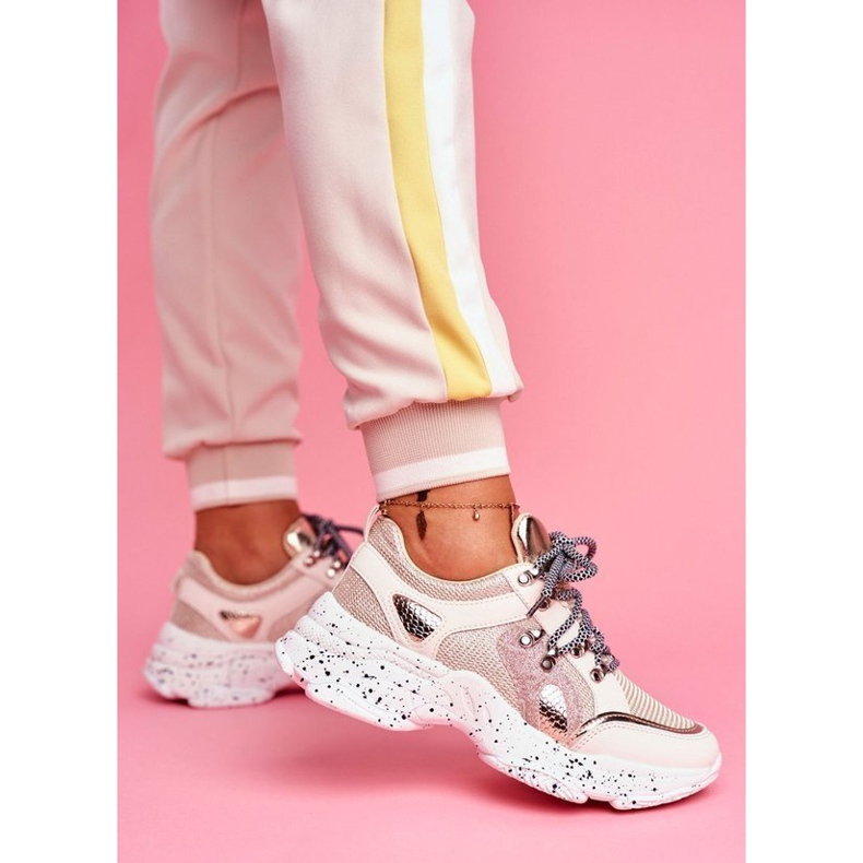 SEA Naisten beige urheilukengät 3189