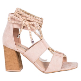 Seastar Sidotut sandaalit baarissa ruskea