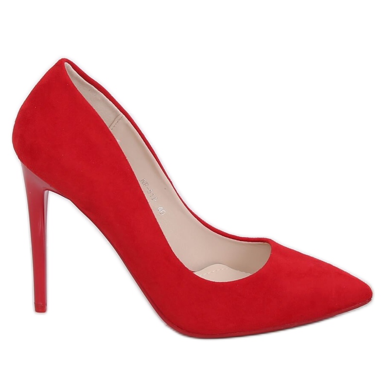 Pumput punaisella NF-51P-pultilla punainen