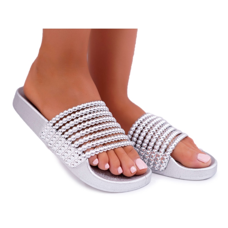 Naisten tossut helmillä koristeltua hopeaa Elavi harmaa