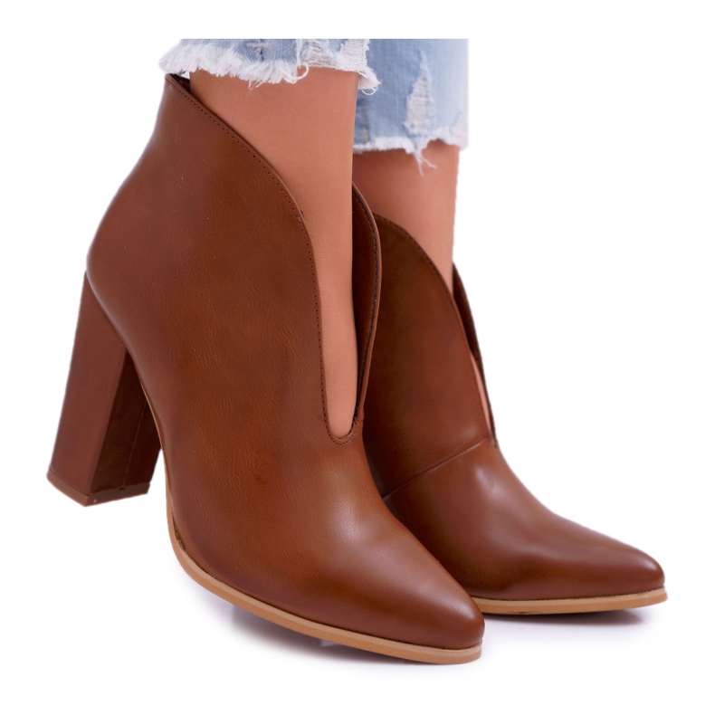 SEA Naisten saappaat kantapäässä, ruskea mantana